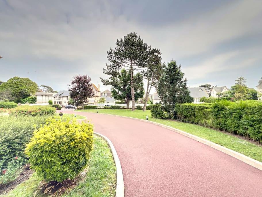 Deauville Triangle D'Or Proche Mer & Casino Aux Clefs Des Sacres Dış mekan fotoğraf