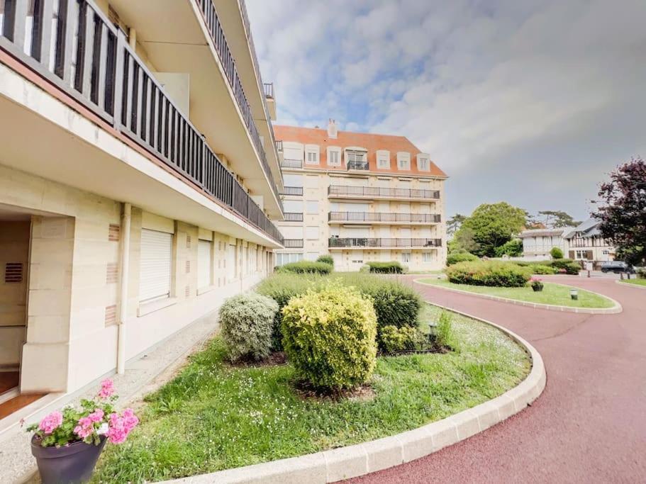 Deauville Triangle D'Or Proche Mer & Casino Aux Clefs Des Sacres Dış mekan fotoğraf